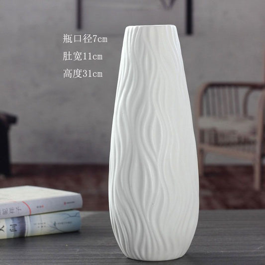 Modern Ceramic Vase – Minimalist Home & Office Decor (White)